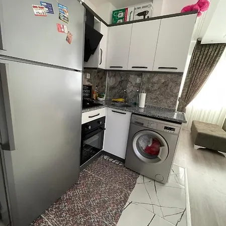 Lovely 1+1 Rental Unit In The Heart Of Dalaman דלמן